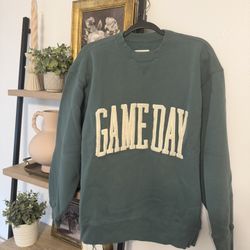 Game Day Abercrombie Sweatshirt Size M