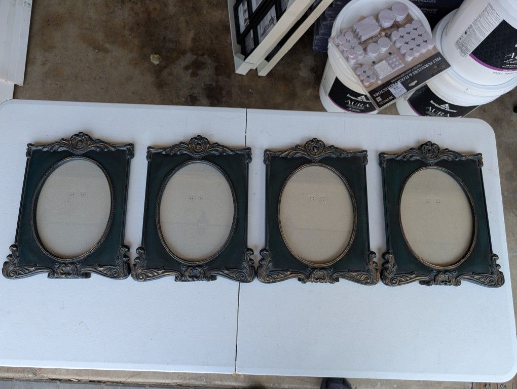 Victorian Style Picture Frame Set Of 4