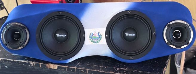 Tt panel speaker rack El Salvador Pride