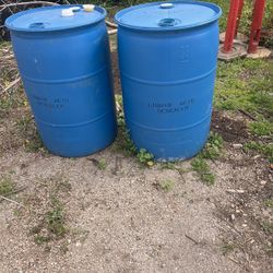 55 Gallon Plastic Barrels