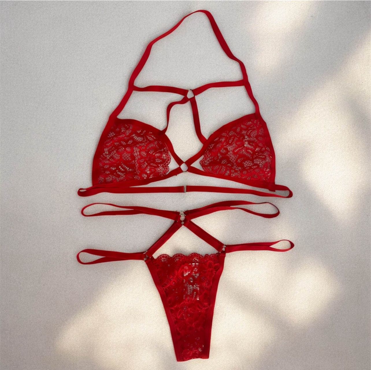 NEW/NUEVO lingerie set Red-L & Black-XL$30ea /lencería Rojo-L y Negro-XL$30c/u