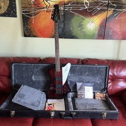 VINTAGE 2004 GIBSON EPIPHONE THUNDERBIRD IV SUNBURST ELECTRIC BASS GUITAR WITH PAPERWORK & FLATWOUND STRINGS & HARD CASE - MADE IN KOREA