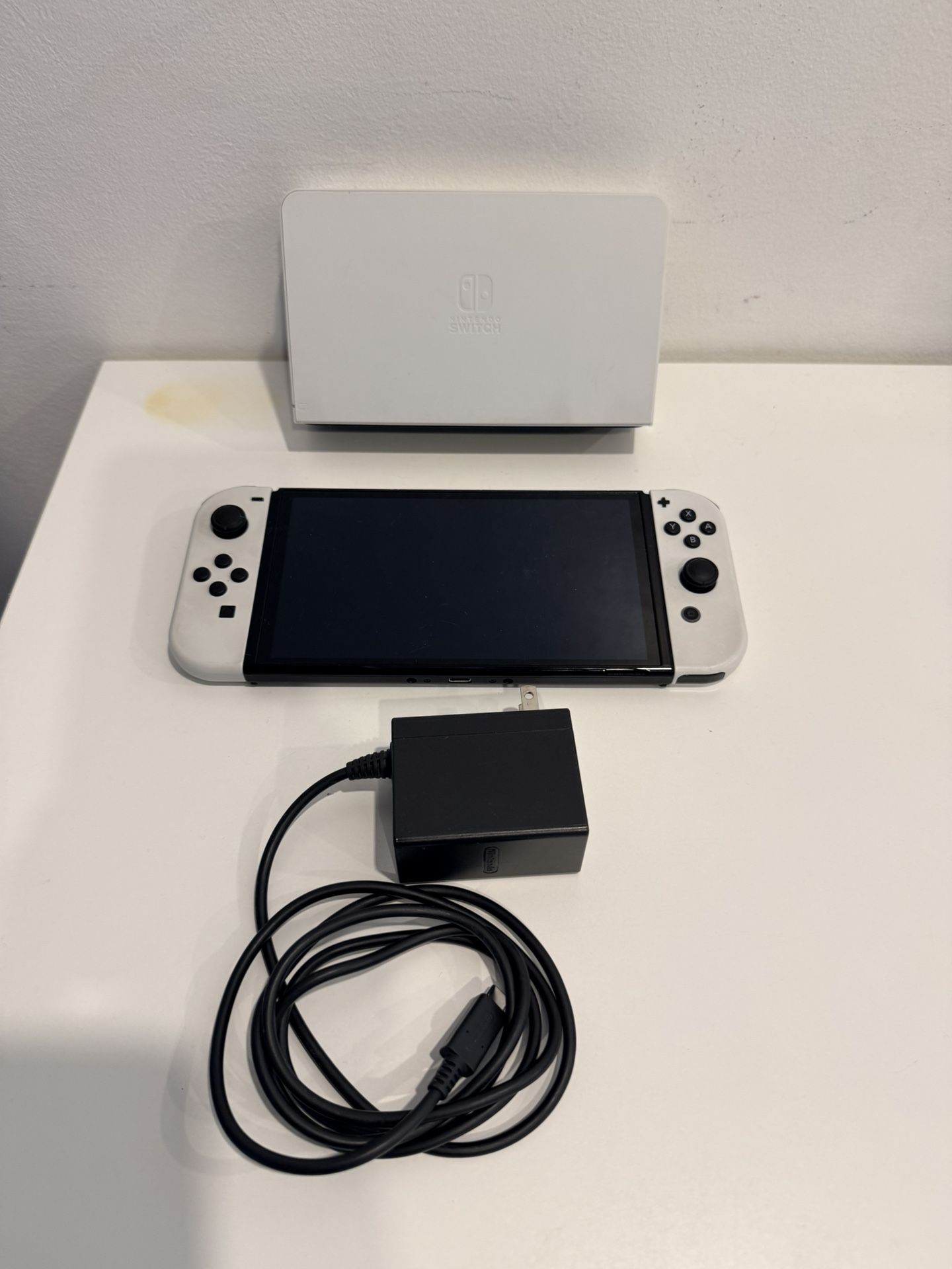 Title: Nintendo Switch (2019 Improved Battery Model XTW) - White Joy-Cons + Dock + Charger