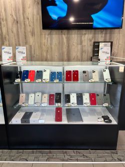 iPhone (Starting price at 165) All Unlocked 