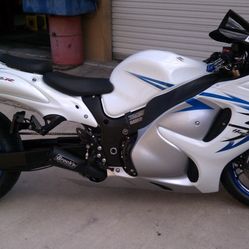 2009 Suzuki 1300GXSR