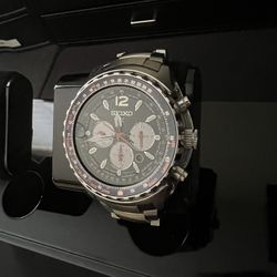 Seiko Solar Aviator Quartz Chronograph V175-OCKO Stainless Steel Watch Wristwatch