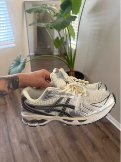 ASICS Gel kayano 14
