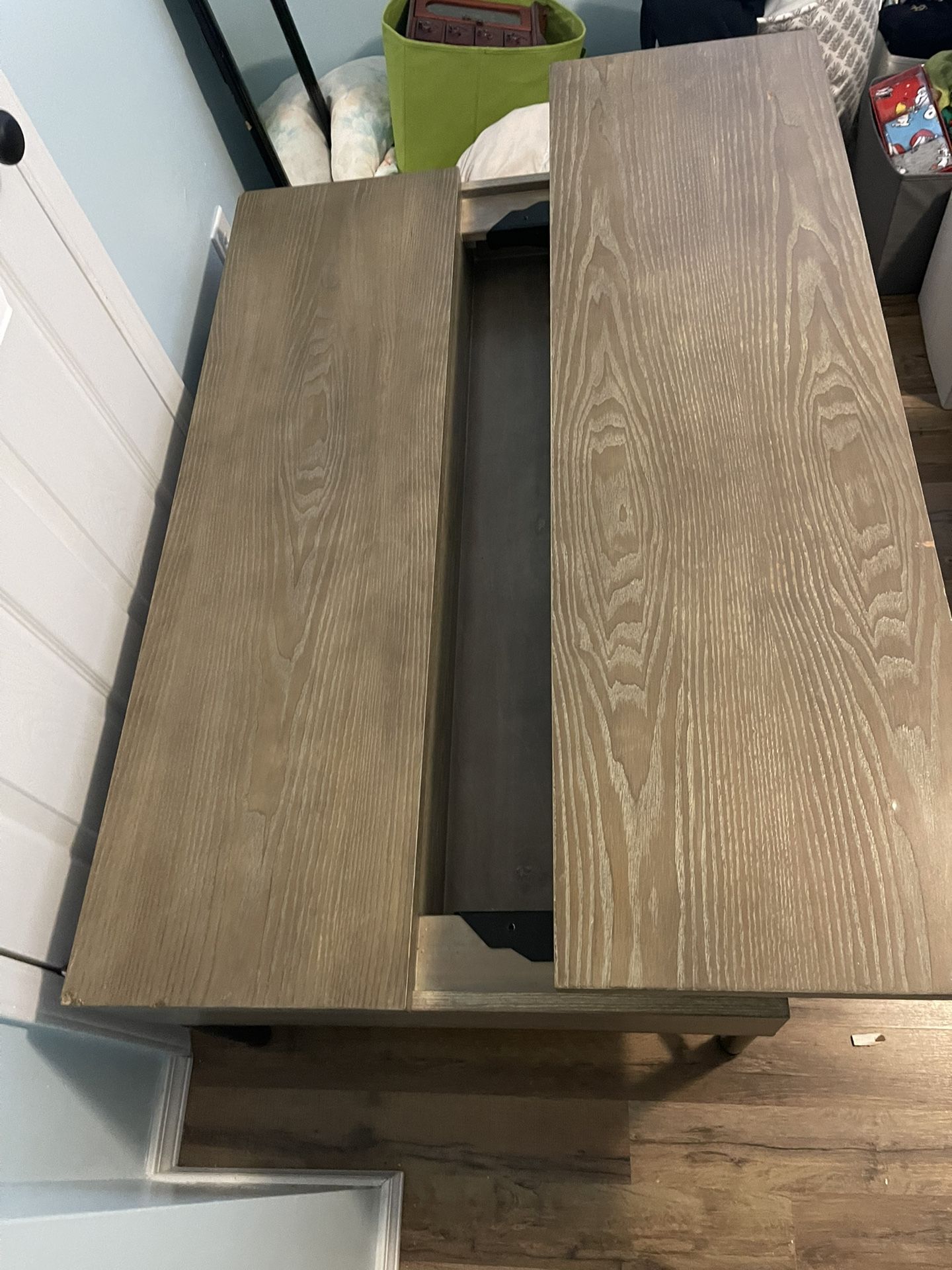 Coffee Table With Lift Top 