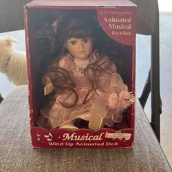 Soft Expressions Vintage Wind Up Musical Animated Doll 