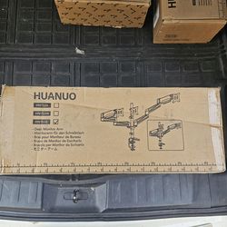 HUANUO Triple Monitor Mount Stand 17-32" Adjustable Desk Clamp Arm