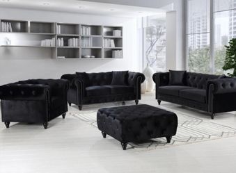 Chesterfield Velvet Black Living Room Set
