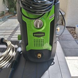 Pressure Washer GREENWORKS 1600 PSI