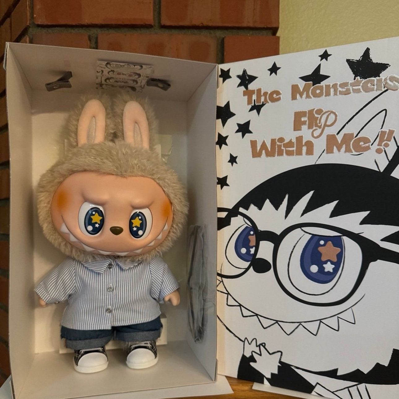 Labubu - THE MONSTERS - FLIP WITH ME Vinyl Plush Doll