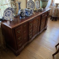 Classic Cabinet Solid Wood