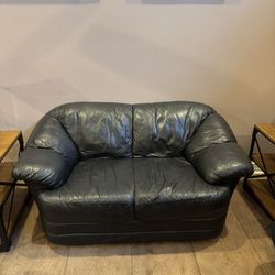 Black Leather Couch 