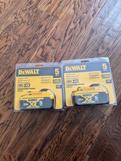 DEWALT 20-Volt Maximum XR 5.0 Ah Battery Pack 