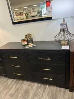 NEW Dresser&Mirror
