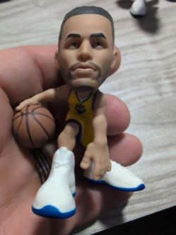 Stephen curry figurine