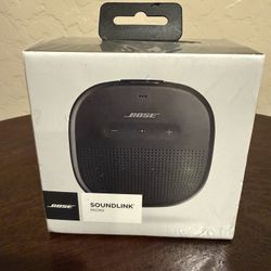 Bose SoundLink Micro Portable Bluetooth Speaker Black HLPR2ZM/A - Black