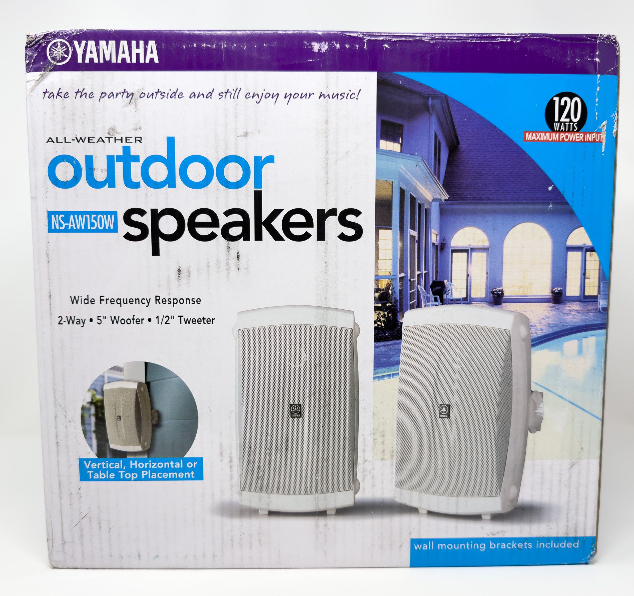 Yamaha Audio NS-AW150W 2-Way Indoor/Outdoor Speakers (Pair, White)