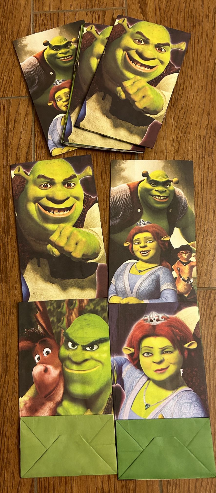12pck Shrek Party Bags