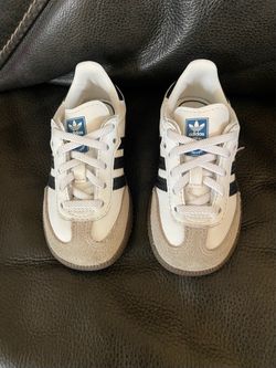 Adidas samba shoes