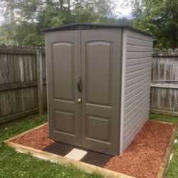 Rubbermaid Big Max 5ft x 6ft Vertical Shed