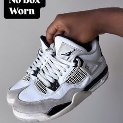 Jordan 4 “military Black”