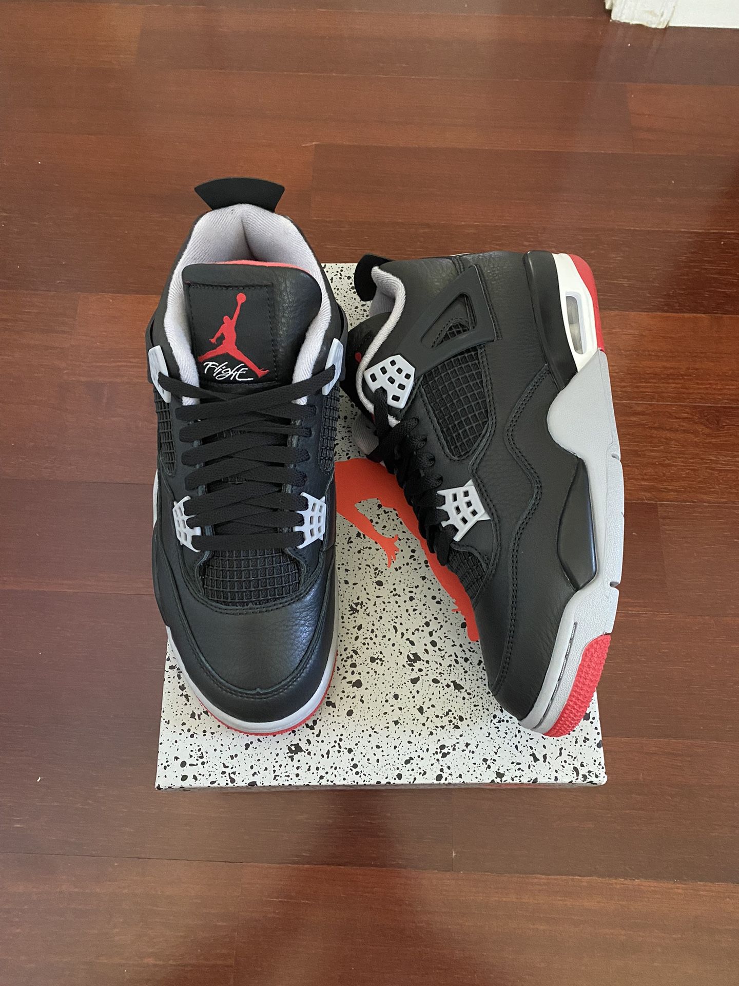 Nike Jordan 4 Bred