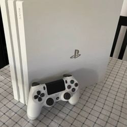 Ps4 Pro White With Controllers Games 