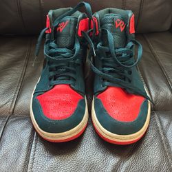 Air Jordan 1 Retro High Mens 8.5