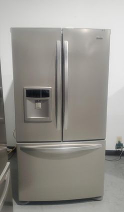 Kenmore French Door Silver Refrigerator Fridge
