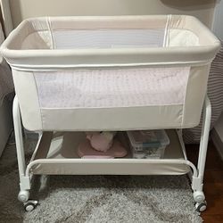 bed side bassinet 