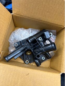 1.6L Nissan Water Outlet