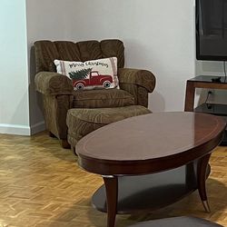 Accent Chair W Matching Ottoman, Coffee Table and Matching Side Table