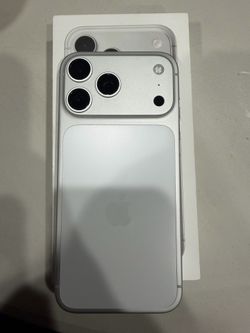iPhone 17 pro max