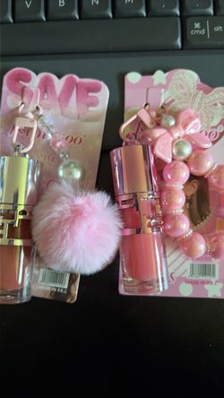 Lip gloss