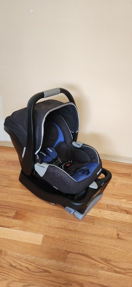 Recaro Infant Car Seat