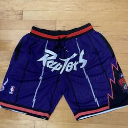 Toronto Raptors Shorts - Large