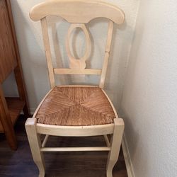 Adorable ladder back chair