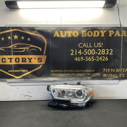TOYOTA TACOMA 2016-2021 LH HEADLIGHT OEM