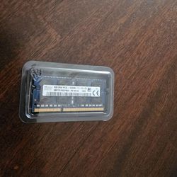 SK Hynix 4GB 2Rx8 PC3L-12800S-11-12-F3