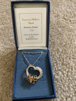 Heart pendant necklace