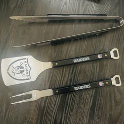 Raiders BBQ Utensils. 