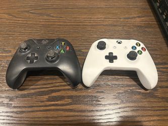 Xbox one controllers ($15 EACH)