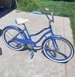 24 Inch Huffy Cranbrook Girls Cruiser Bike