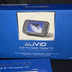 AUVIO 3.5" Portable Digital TV 16-972 High Resolution DIGITAL