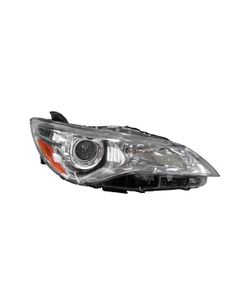 2016 Toyota Camry Right Passenger Side Headlight Assembly – New