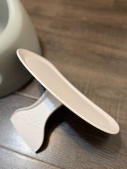 Bumbo baby chair with tray