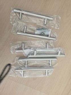 Brand New Cabinet Handles / Pulls - Silver Nickel